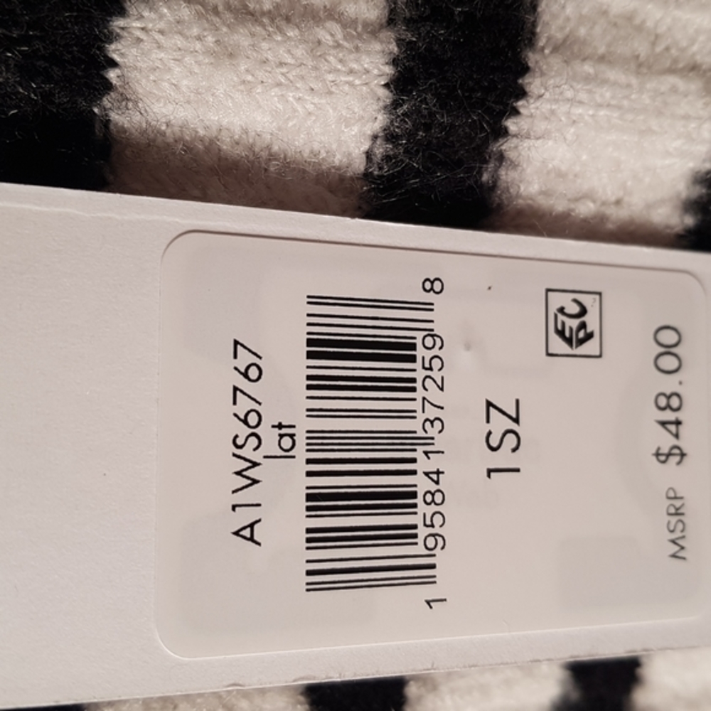 Calvin Klein Woven Scarf Beige - Picture 4 of 4